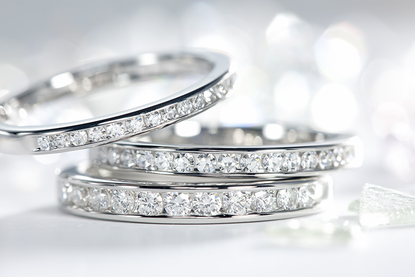 Classic Diamond Rings